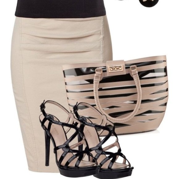 $79 *NEW* COACH Black Bifold Wallet - Picture 3 of 11